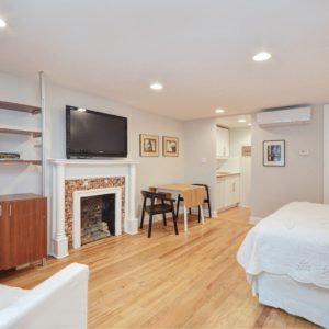 Park Slope–NY- Airbnb-Option-6-Bed and dining table