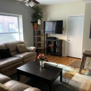 Chicago-Long-Term-Airbnb-Option-7-Living-Room