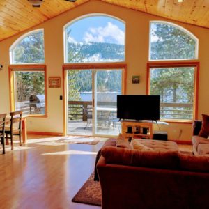 Donner Lake–Truckee- Airbnb-Option-3-Living Room