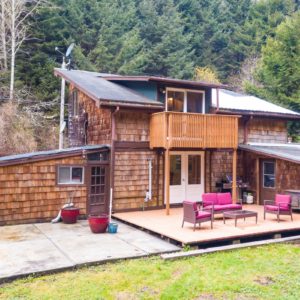 Redwood National Park–CA- Airbnb-Option-2-patio