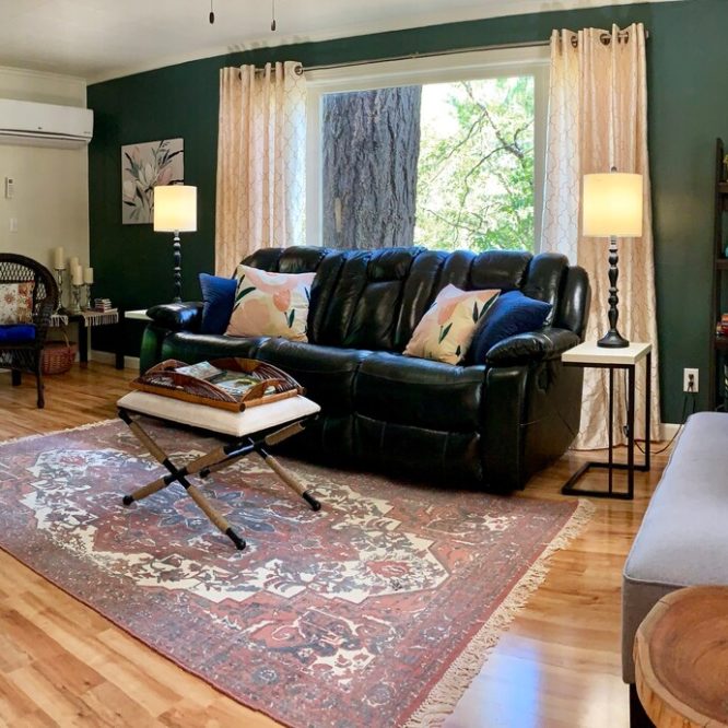 Redwood National Park–CA- Airbnb-Option-8-Living Room