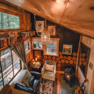 Vermont-Treehouse-Airbnb-Option-5-Living-Room
