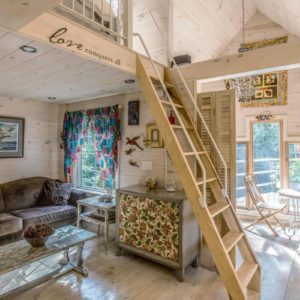 Vermont-Treehouse-Airbnb-Option-6-Living-Room