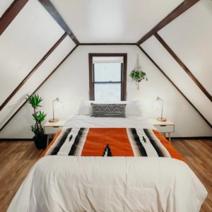 White Mountains–NH- Airbnb-Option-3-Loft Bedroom