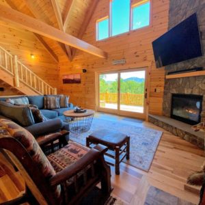 White Mountains–NH- Airbnb-Option-9-Living Room
