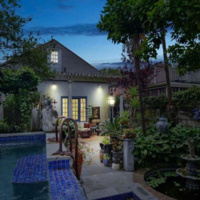 7 Best Airbnbs in New Orleans with a Pool Nearest BnB