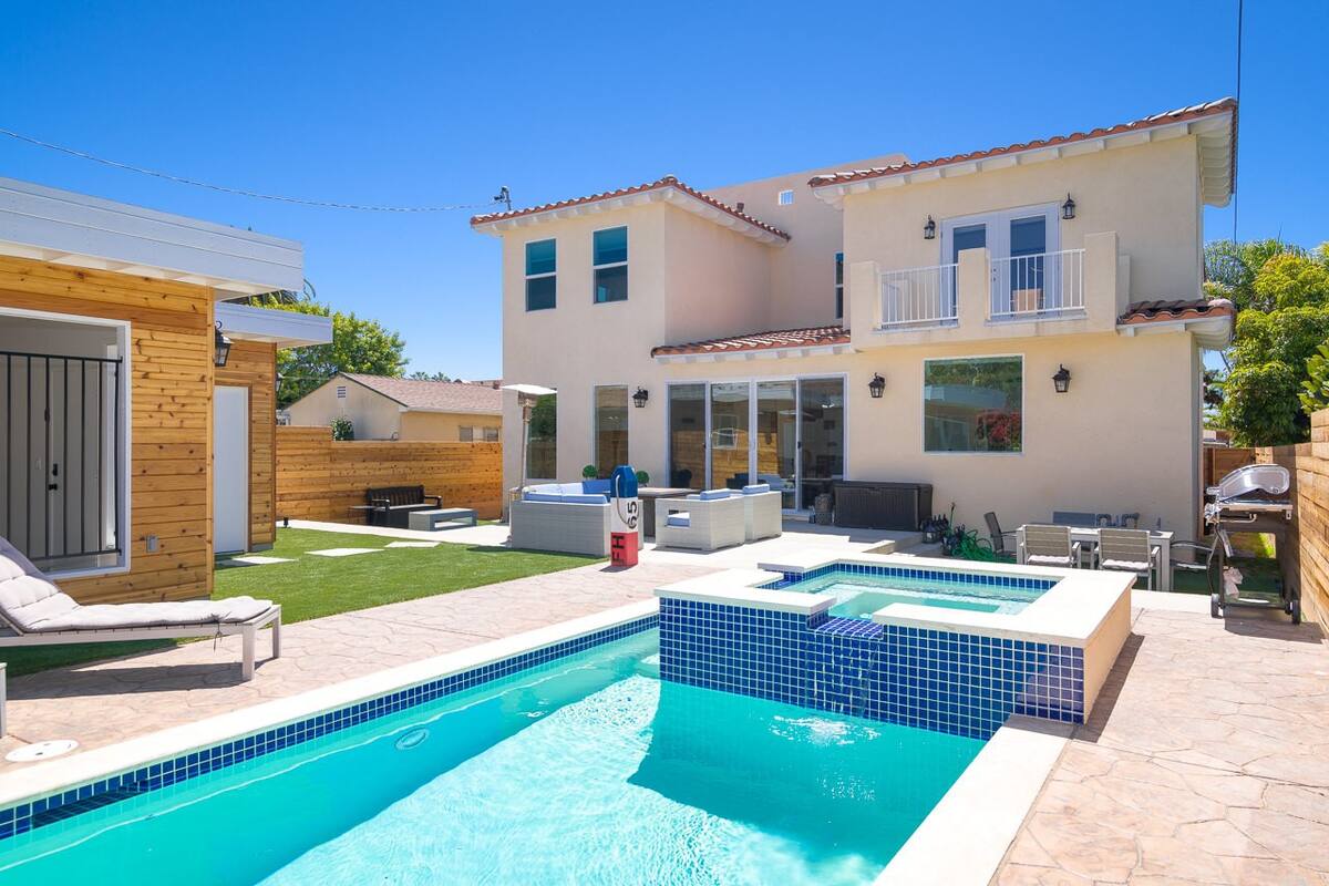 7 Exclusive Airbnbs in San Diego with a Pool [2021 Update] Nearest BnB