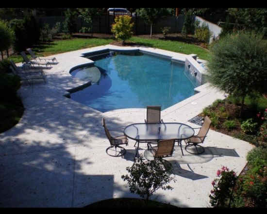 Airbnb St Louis with Pool-Option 2-Pool