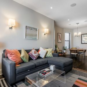 Airbnb Chicago logan square-option 5-Living area