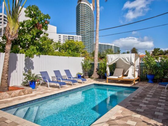 airbnb-miami-south-beach-villas-Option-3-Pool