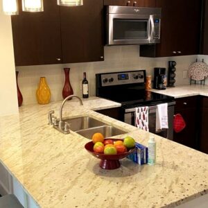 Airbnb-near-American-Airlines-Center-Dallas-Option-1-Kitchen